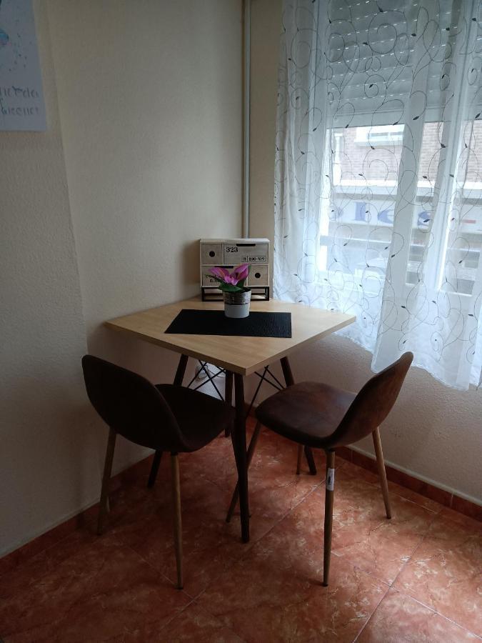 Almudena Estudio Torrevieja Exteriör bild